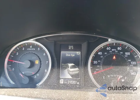 2015 Toyota Camry Se z USA, uszkodzony, nr VIN 4T1BF1FK1FU963556